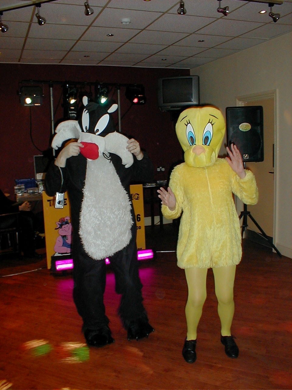 S&T dancing2
