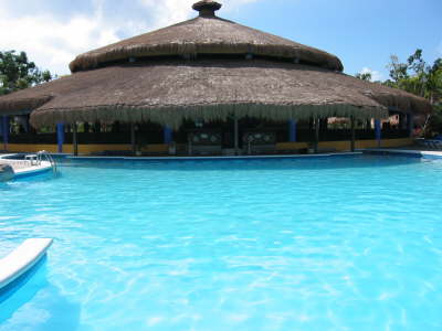 Pool bar