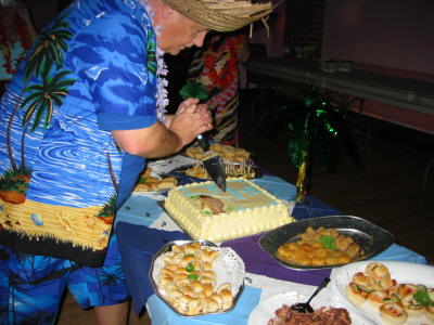 Stabbing the cake